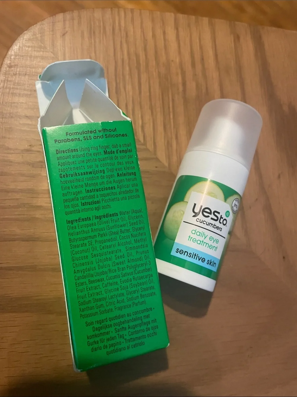 Yes To Cucumbers Daily Eye Treatment — Green